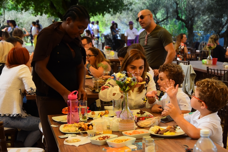 Lycee Montaigne Lunch at La Citadelle de Beit Chabeb